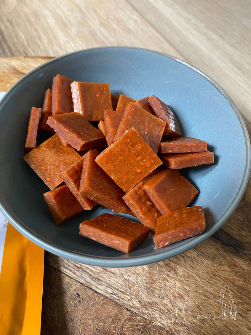 Woolf chicken with carrot bites, 100g