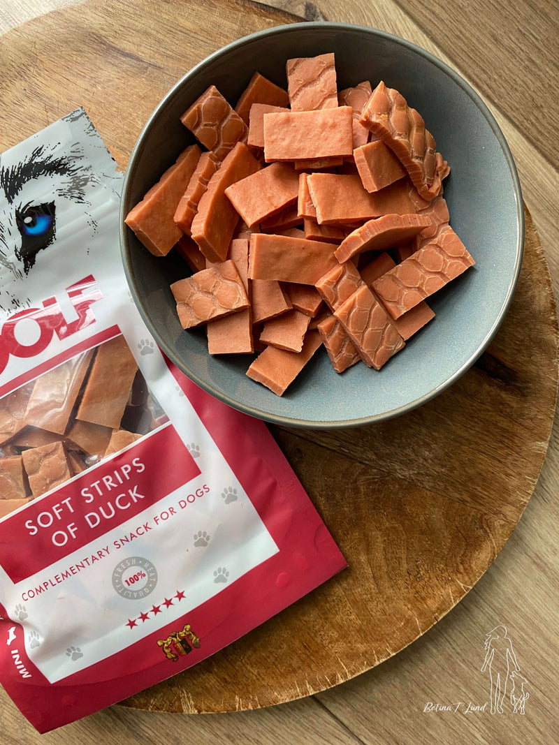 Woolf soft strips of duck, 100g
