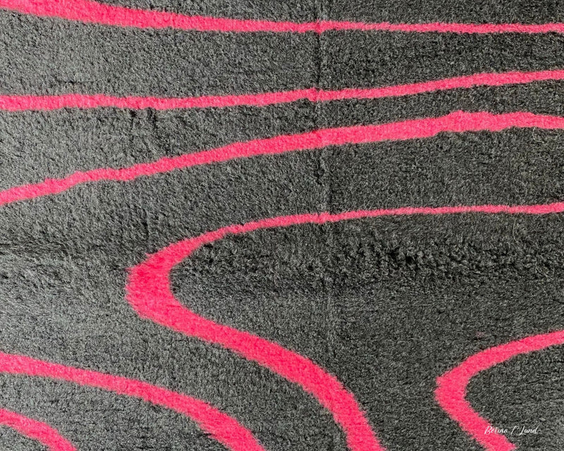 Vetbed 100x150 cm I Sort/pink waves